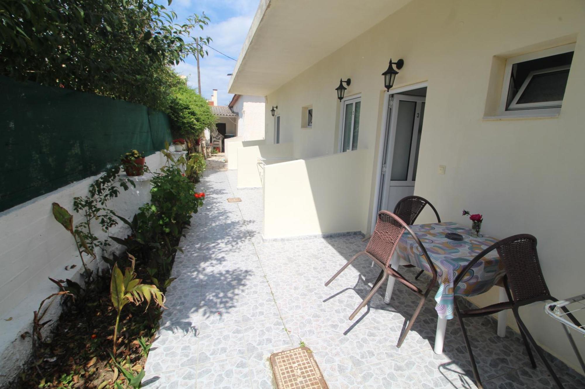 Tony's Agios Georgios (Corfu)